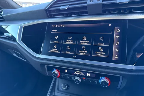 DG72BVF Audi Q3 Black Edition 35 TFSI  150 PS S tronic Thumbnail #42