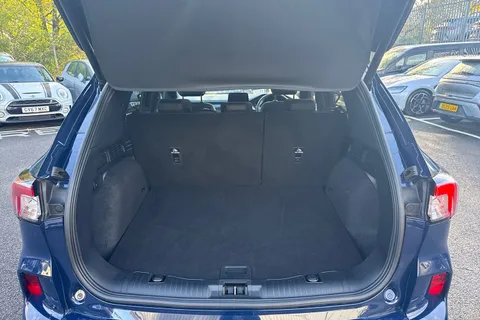 YR22LHL Ford Kuga 2.5 Duratec 14.4kWh ST-Line X Edition CVT Euro 6 (s/s) 5dr Thumbnail #11