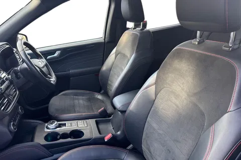 YR22LHL Ford Kuga 2.5 Duratec 14.4kWh ST-Line X Edition CVT Euro 6 (s/s) 5dr Thumbnail #12