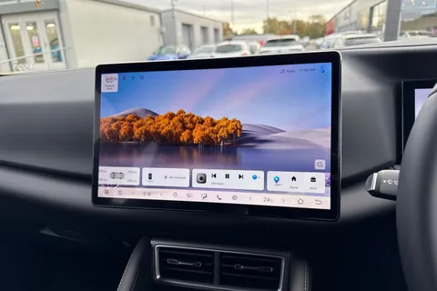 BYD ATTO 2 51.1kWh Boost Auto 5dr Thumbnail #12