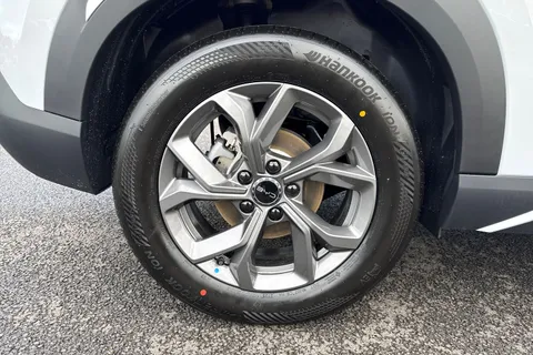 BYD ATTO 2 51.1kWh Boost Auto 5dr Thumbnail #22