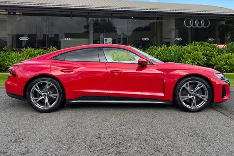 AV73HHM Audi e-tron GT 93.4kWh Auto quattro 4dr Thumbnail #4