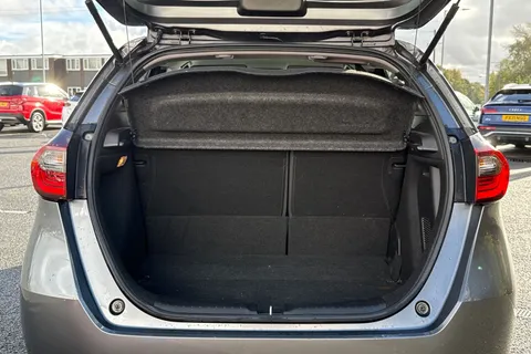 MW72VCJ Honda Jazz 1.5 i-MMD Hybrid SE 5dr eCVT Thumbnail #9