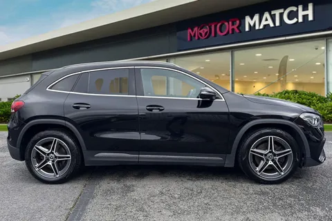 DK21WCP Mercedes-Benz Gla 2.0 GLA220d AMG Line 8G-DCT 4MATIC Euro 6 (s/s) 5dr Thumbnail #4