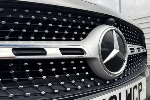 DK21WCP Mercedes-Benz Gla 2.0 GLA220d AMG Line 8G-DCT 4MATIC Euro 6 (s/s) 5dr Thumbnail #26
