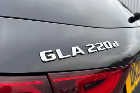 DK21WCP Mercedes-Benz Gla 2.0 GLA220d AMG Line 8G-DCT 4MATIC Euro 6 (s/s) 5dr Thumbnail #32