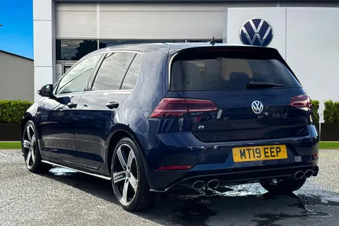 MT19EEP Volkswagen Golf 2.0 TSI 300 R 5dr 4MOTION DSG ⭐1 Year VW Warranty⭐ Thumbnail #3
