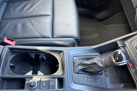 DG24FHV Audi Q3 Black Edition 35 TFSI 150 PS S tronic Thumbnail #50