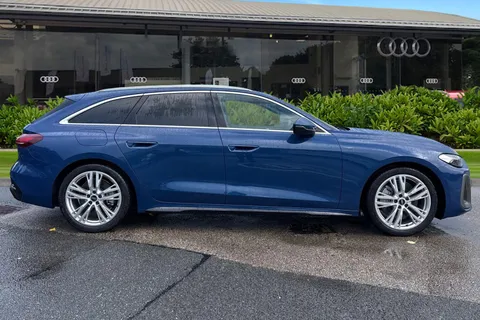 Audi A5 Avant 2.0 e-hybrid 25.9kWh S line S Tronic quattro Euro 6 (s/s) 5dr Thumbnail #4