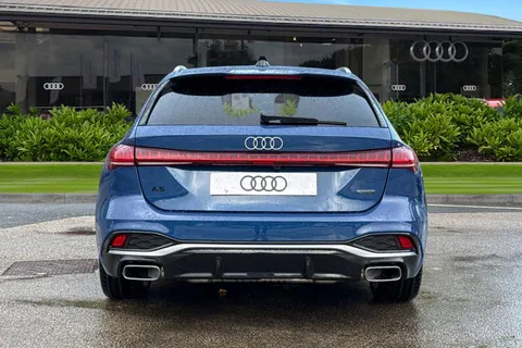 Audi A5 Avant 2.0 e-hybrid 25.9kWh S line S Tronic quattro Euro 6 (s/s) 5dr Thumbnail #5