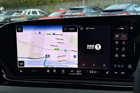 Audi A5 Avant 2.0 e-hybrid 25.9kWh S line S Tronic quattro Euro 6 (s/s) 5dr Thumbnail #17