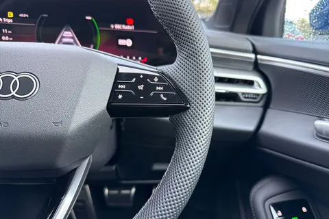 Audi A5 Avant 2.0 e-hybrid 25.9kWh S line S Tronic quattro Euro 6 (s/s) 5dr Thumbnail #35