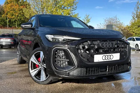  Audi Q5 2.0 TFSI Edition 1 Sportback S Tronic quattro Euro 6 (s/s) 5dr Thumbnail #9
