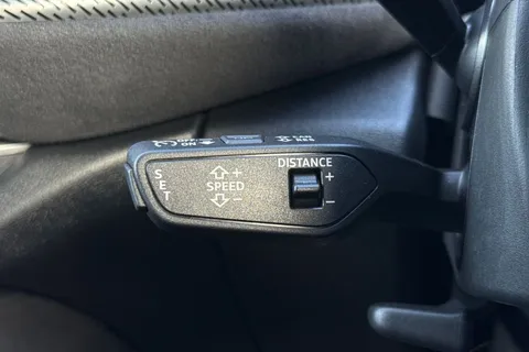  Audi Q5 2.0 TFSI Edition 1 Sportback S Tronic quattro Euro 6 (s/s) 5dr Thumbnail #32