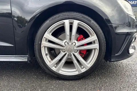 DY16BDF Audi A3 1.6 TDI S line Euro 6 (s/s) 3dr (Nav) Thumbnail #11