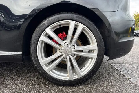 DY16BDF Audi A3 1.6 TDI S line Euro 6 (s/s) 3dr (Nav) Thumbnail #14