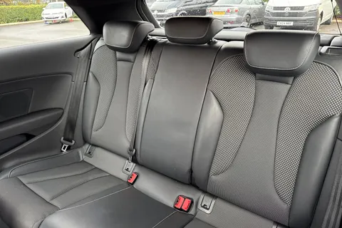 DY16BDF Audi A3 1.6 TDI S line Euro 6 (s/s) 3dr (Nav) Thumbnail #20