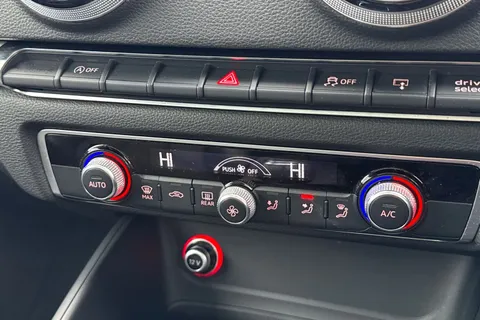 DY16BDF Audi A3 1.6 TDI S line Euro 6 (s/s) 3dr (Nav) Thumbnail #23