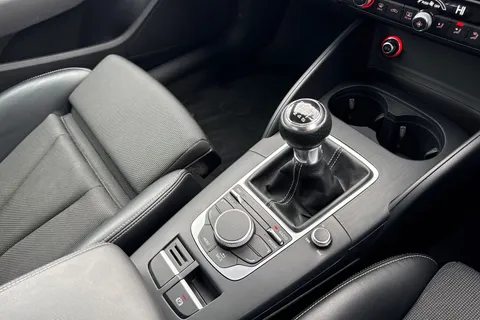 DY16BDF Audi A3 1.6 TDI S line Euro 6 (s/s) 3dr (Nav) Thumbnail #24