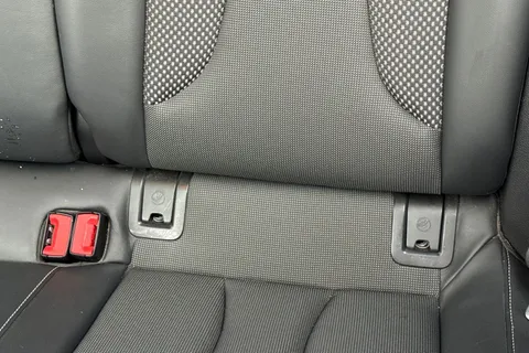 DY16BDF Audi A3 1.6 TDI S line Euro 6 (s/s) 3dr (Nav) Thumbnail #36