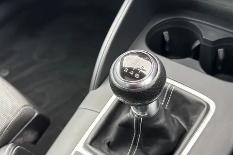 DY16BDF Audi A3 1.6 TDI S line Euro 6 (s/s) 3dr (Nav) Thumbnail #55