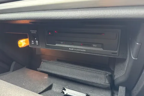 DY16BDF Audi A3 1.6 TDI S line Euro 6 (s/s) 3dr (Nav) Thumbnail #62