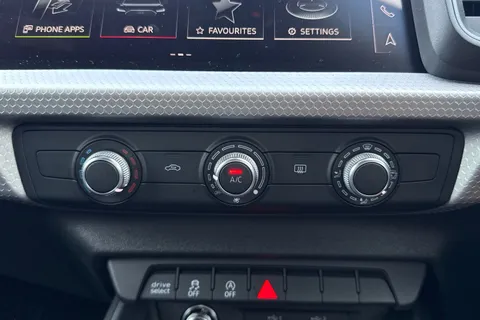  Audi A1 1.0 TFSI 30 S line Sportback Euro 6 (s/s) 5dr Thumbnail #22