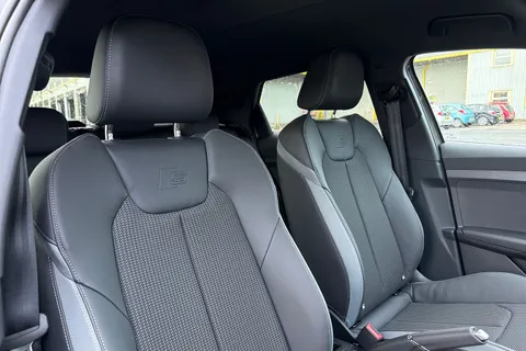  Audi A1 1.0 TFSI 30 S line Sportback Euro 6 (s/s) 5dr Thumbnail #24