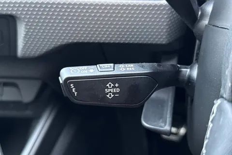  Audi A1 1.0 TFSI 30 S line Sportback Euro 6 (s/s) 5dr Thumbnail #47