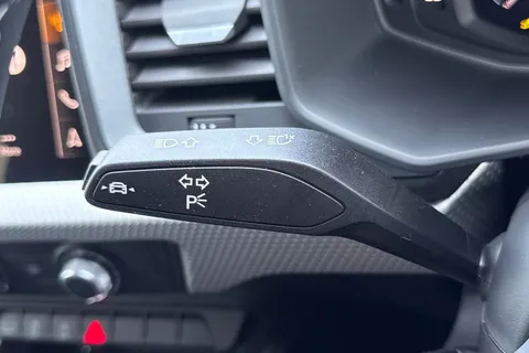  Audi A1 1.0 TFSI 30 S line Sportback Euro 6 (s/s) 5dr Thumbnail #48