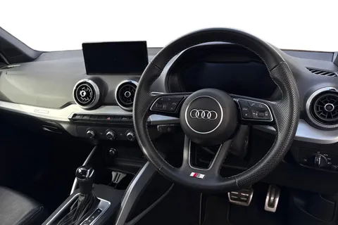 DX22WZZ Audi Q2 S line 35 TFSI 150 PS S tronic Thumbnail #19