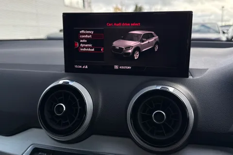 DX22WZZ Audi Q2 S line 35 TFSI 150 PS S tronic Thumbnail #38