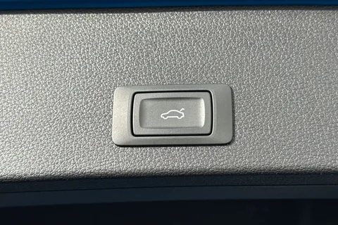 DX22WZZ Audi Q2 S line 35 TFSI 150 PS S tronic Thumbnail #47