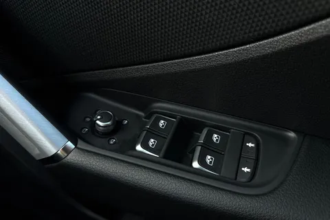 DX22WZZ Audi Q2 S line 35 TFSI 150 PS S tronic Thumbnail #62