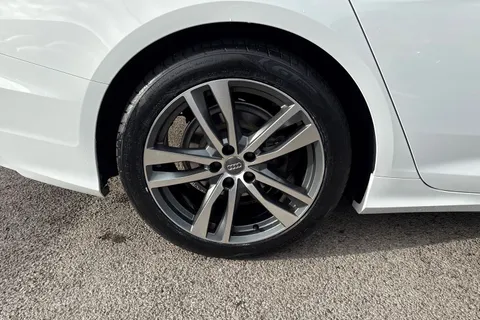 PK20KFW Audi A6 Saloon 2.0 TDI 40 S line S Tronic Euro 6 (s/s) 4dr Thumbnail #11