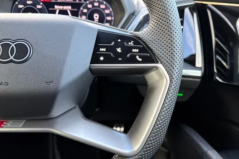  Audi Q4 e-tron 45 Black Edition Auto 5dr 82kWh Thumbnail #36