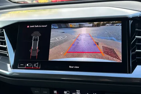  Audi Q4 e-tron 45 Black Edition Auto 5dr 82kWh Thumbnail #47