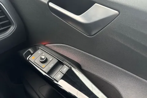 18 of 54 for VOLKSWAGEN ID.3 150kW Life Pro Performance 58kWh 5dr Auto