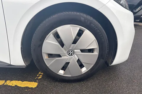 22 of 54 for VOLKSWAGEN ID.3 150kW Life Pro Performance 58kWh 5dr Auto