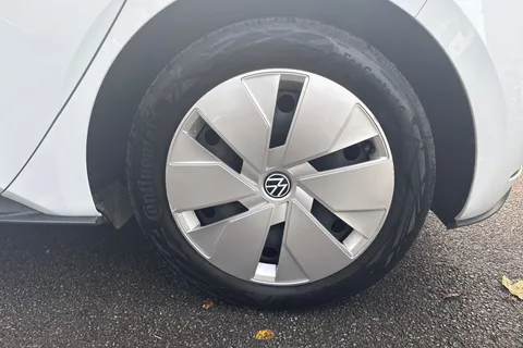 23 of 54 for VOLKSWAGEN ID.3 150kW Life Pro Performance 58kWh 5dr Auto