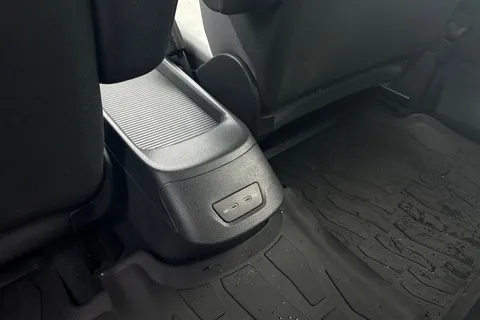 27 of 54 for VOLKSWAGEN ID.3 150kW Life Pro Performance 58kWh 5dr Auto