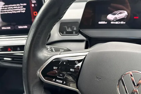30 of 54 for VOLKSWAGEN ID.3 150kW Life Pro Performance 58kWh 5dr Auto