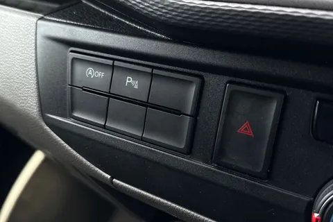 DG74EDK Volkswagen Transporter 2.0 TDI 110 Highline Van Thumbnail #38