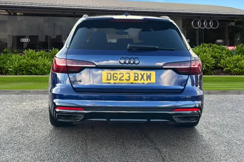 DG23BXW Audi A4 Avant Avant Black Edition 40 TFSI 204 PS S tronic Thumbnail #5