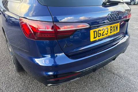 DG23BXW Audi A4 Avant Avant Black Edition 40 TFSI 204 PS S tronic Thumbnail #9