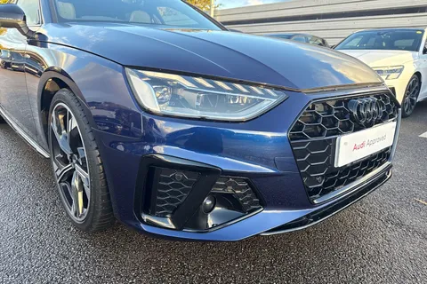 DG23BXW Audi A4 Avant Avant Black Edition 40 TFSI 204 PS S tronic Thumbnail #10