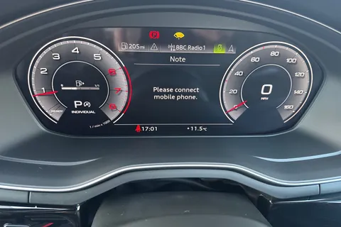 DG23BXW Audi A4 Avant Avant Black Edition 40 TFSI 204 PS S tronic Thumbnail #30