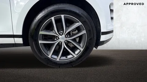 DY25LZG Land Rover Range Rover Evoque 1.5 P270e Dynamic SE 5dr Thumbnail #9