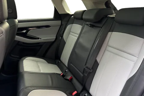 KT74VXS Land Rover Range Rover Evoque 2.0 D200 Dynamic HSE 5dr Thumbnail #5