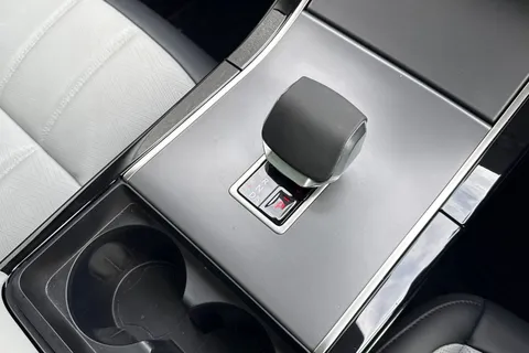 KT74VXS Land Rover Range Rover Evoque 2.0 D200 Dynamic HSE 5dr Thumbnail #15